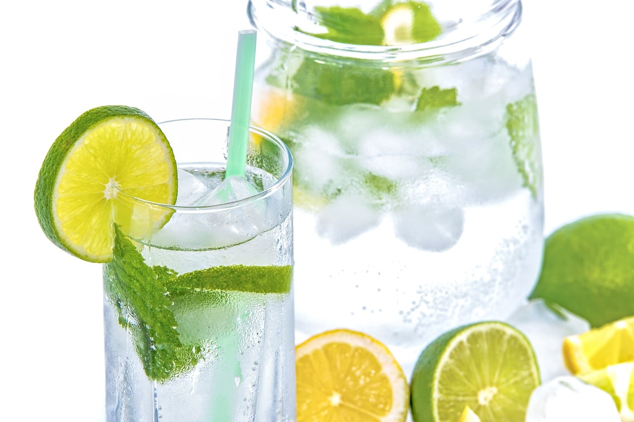 Refrescos (limón, naranja, cola)